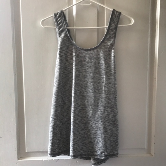 Heather grey work out tank - Picture 1 of 3